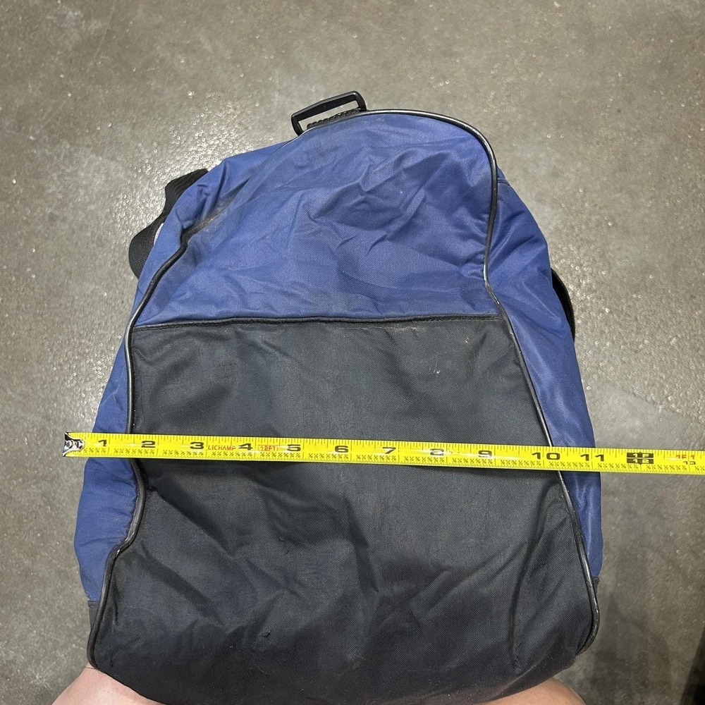 Vintage Nike Blue Black Duffel Bag Soft Case Gym Travel Men Nylon Sports Weekend - Picture 11 of 15